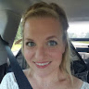 Meet your Posher, Stacie